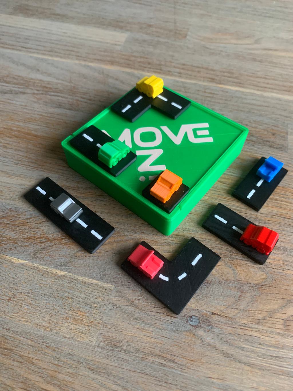 Puzzelspel "Move-on"